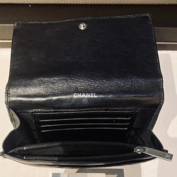 CHANEL Quilted Cambon Ligne Lambskin Leather Flap Wallet Black - Picture 5 of 16